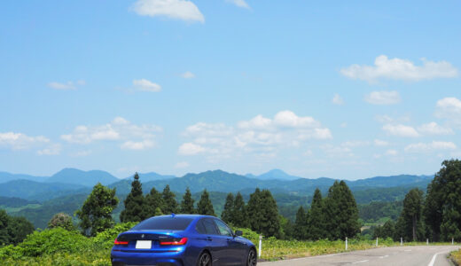 Drive along the Joetsu Wide Area Farm Road.